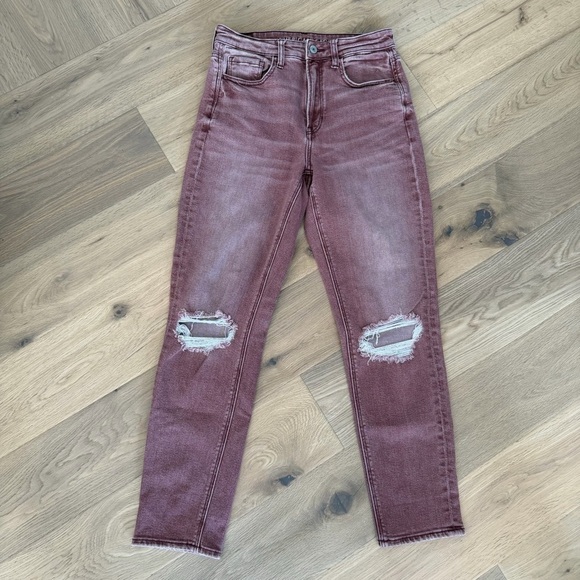 American Eagle Outfitters Denim - American Eagle Outfitters High-Rise Ripped Jeans – Faded Red / Maroon – Size 4